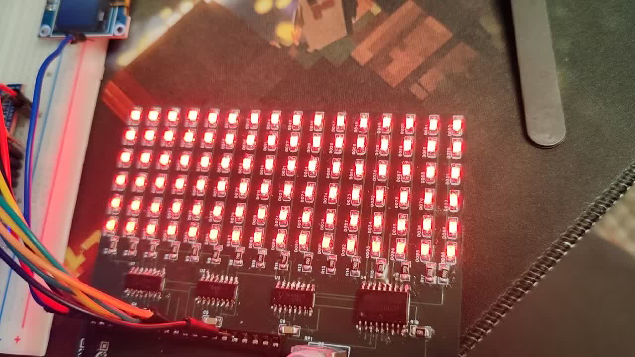初学者第一次使用嘉立创eda完成从原理图到pcb再到打板，焊接的全部流程，感谢嘉立创为我们大学生提供了一个可以方便快捷制作电路板，实现自己脑洞的方式。